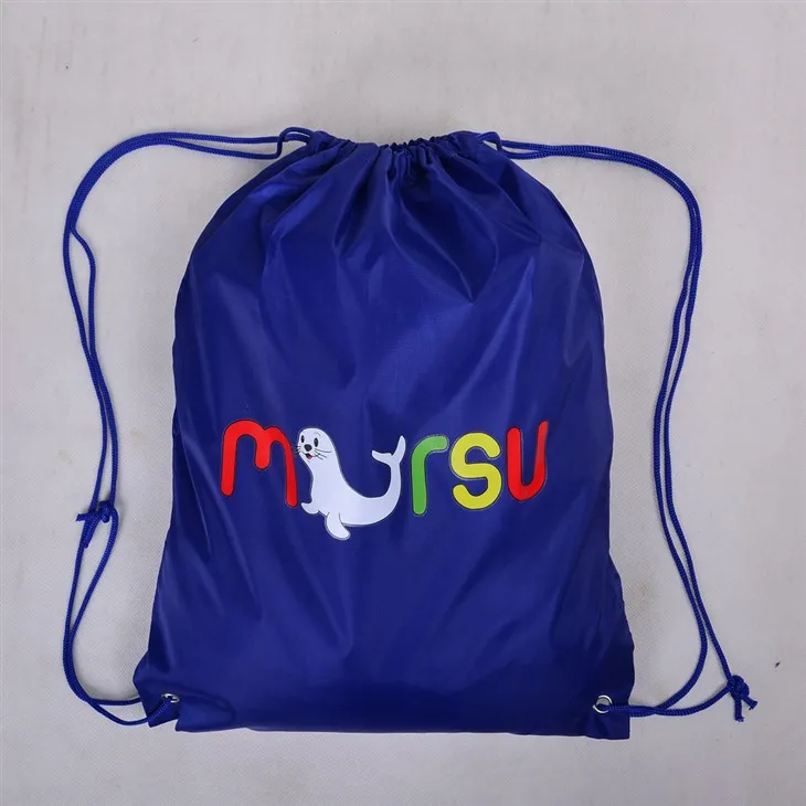 Gaveposer med snoretræk i stof